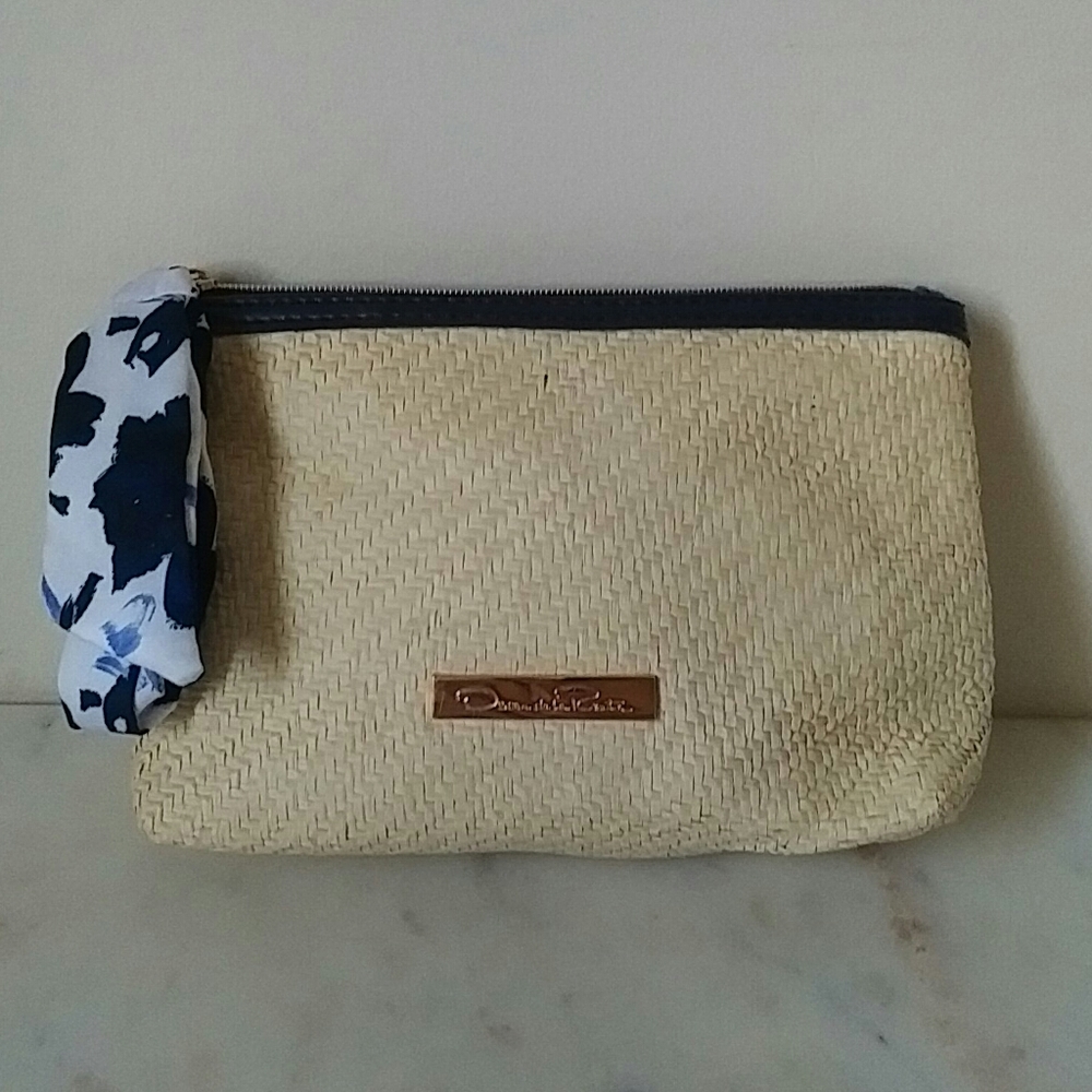 OSCAR DE LA RENTA - scarf straw cosmetic bag
